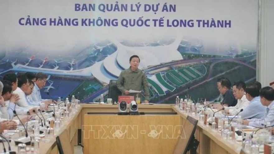 Deputy PM orders speeding up construction of Long Thanh int'l airport